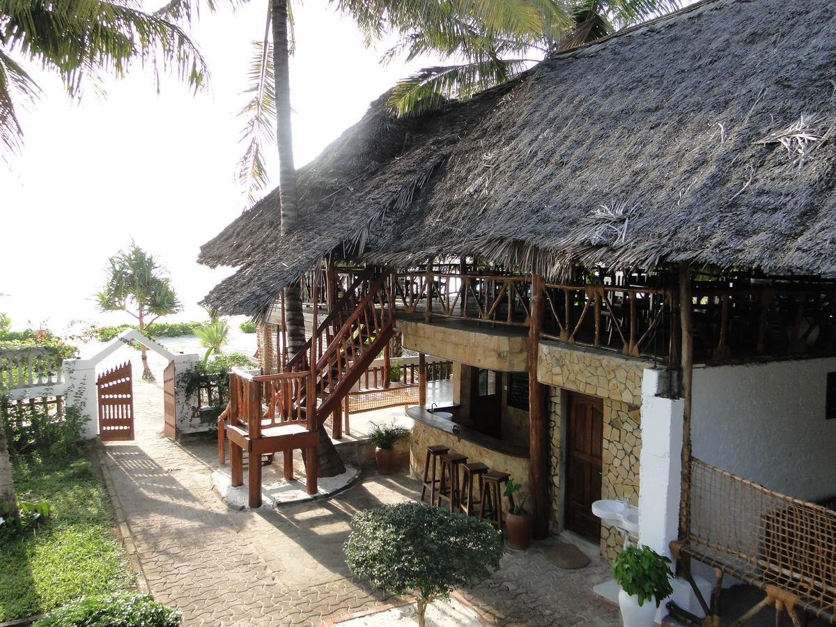 Pwani Silver Sand Beach Hotel ザンジバルシティ エクステリア 写真