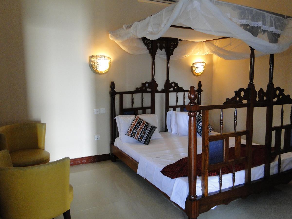 Pwani Silver Sand Beach Hotel ザンジバルシティ エクステリア 写真