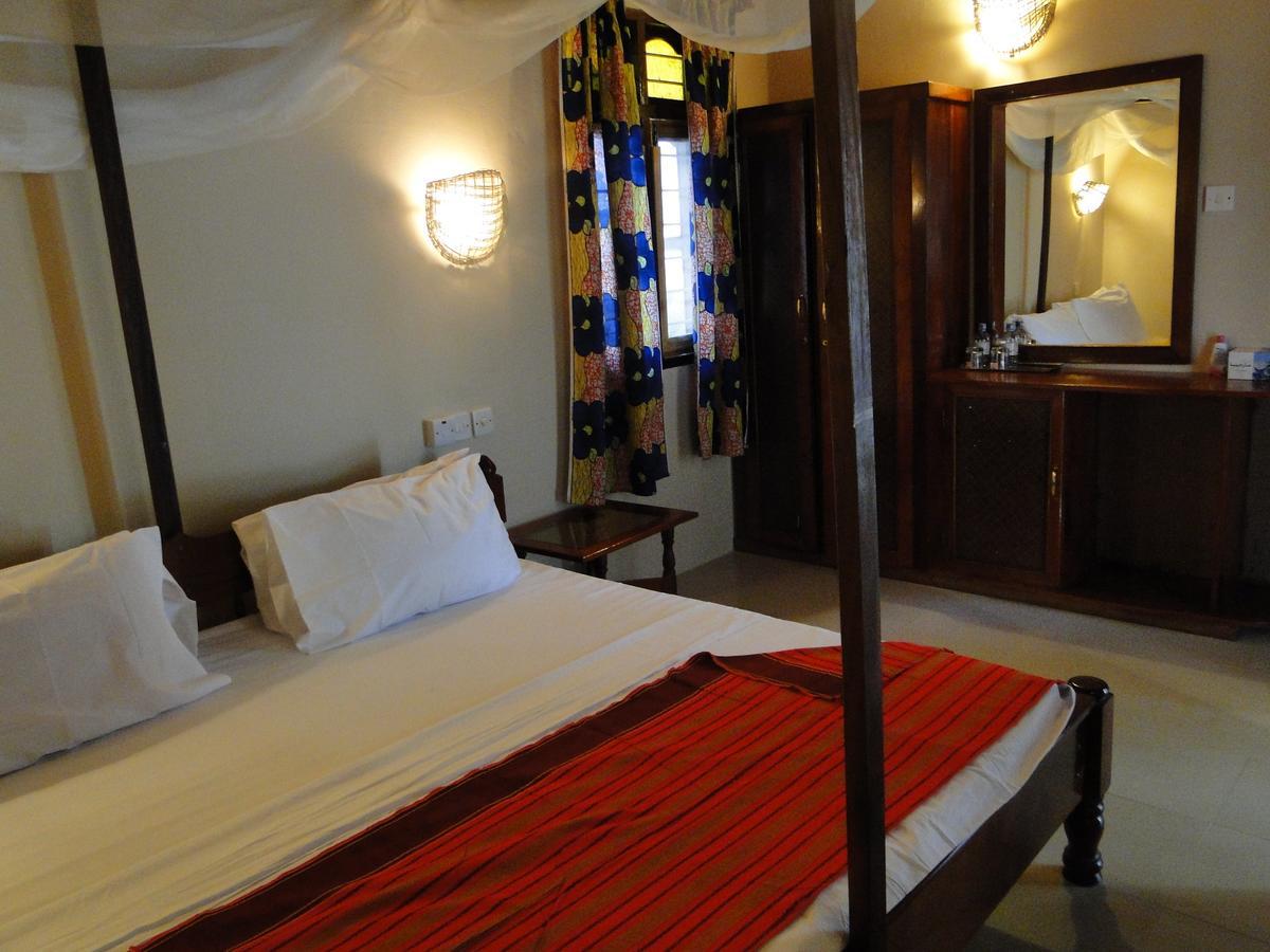 Pwani Silver Sand Beach Hotel ザンジバルシティ エクステリア 写真
