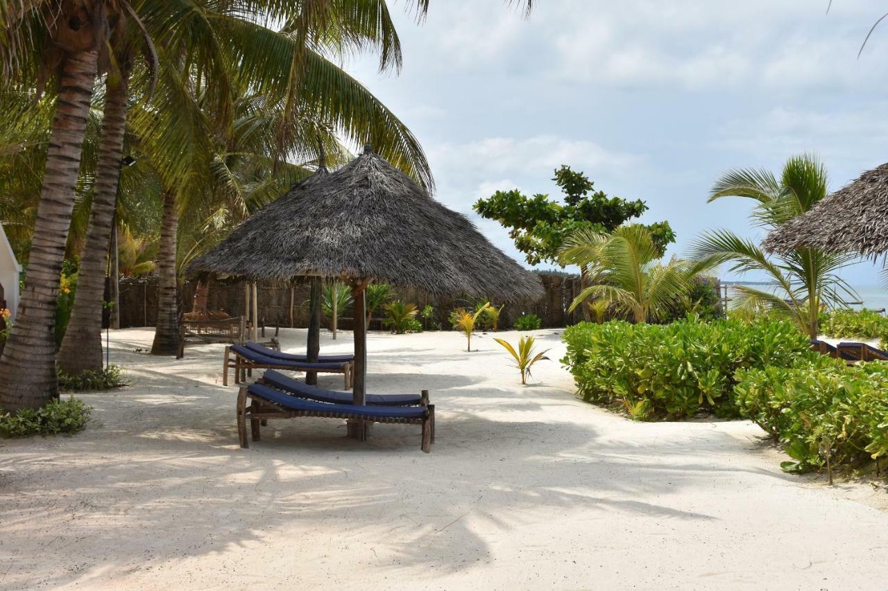 Pwani Silver Sand Beach Hotel ザンジバルシティ エクステリア 写真