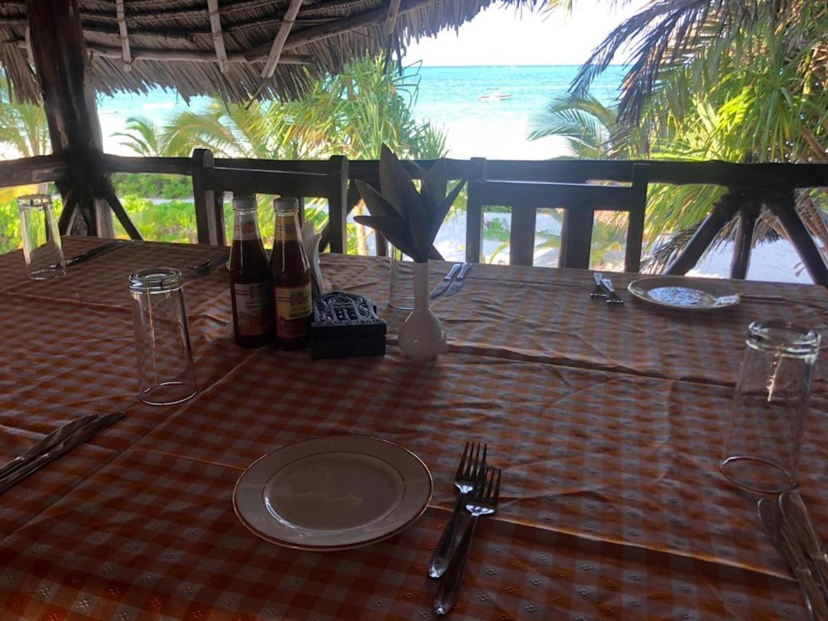 Pwani Silver Sand Beach Hotel ザンジバルシティ エクステリア 写真